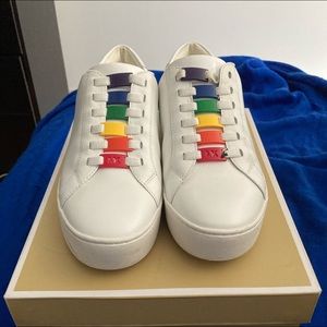 Micheal Kors Platform sneakers